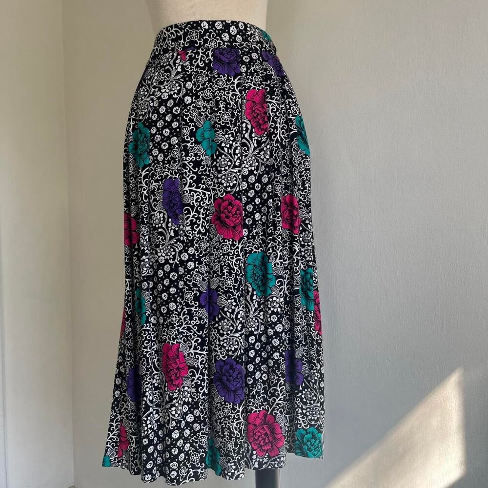 Vintage floral skirt by worthington